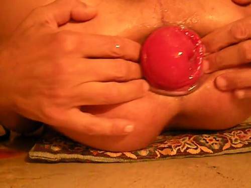 Gay Rosebutt – Male solo stretched his huge anus prolapse