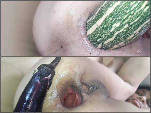 Close Up – Wife monster anal gape loose with giant vegetables POV amateur