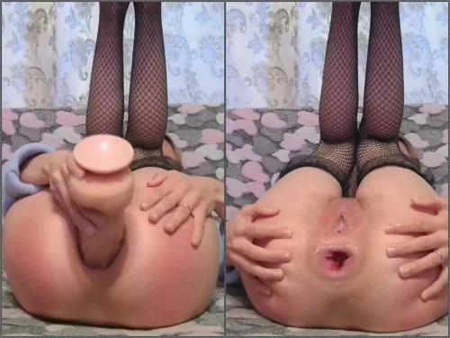Webcam – Cute russian camgirl CreamAssK stretched her beautiful and big anal gape